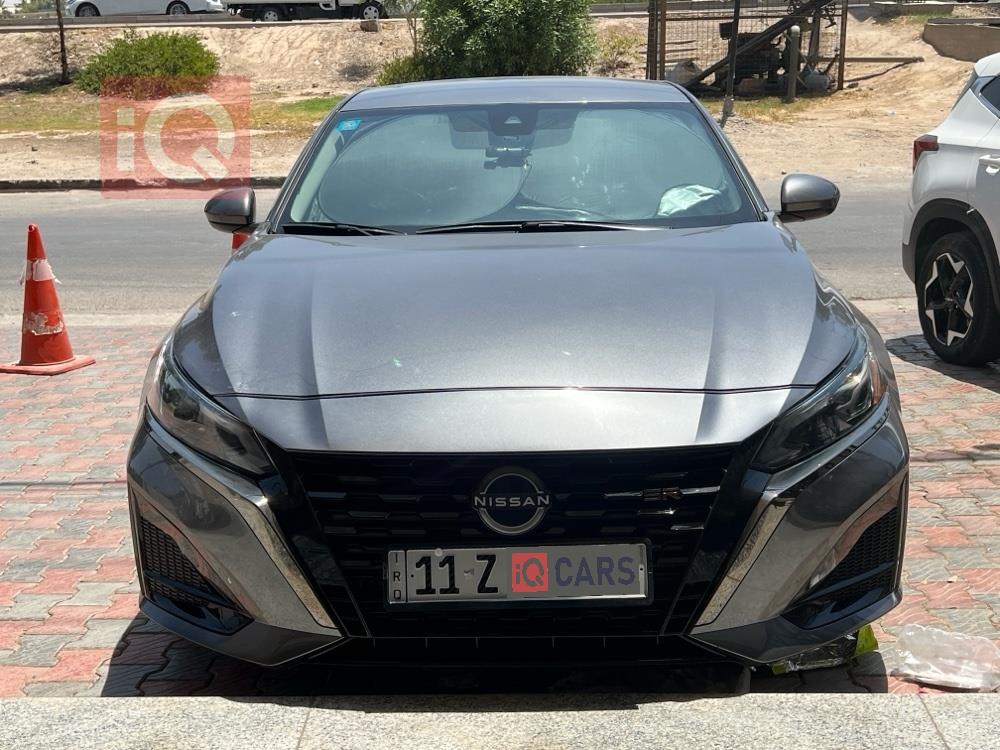 نیسان ئەلتیما